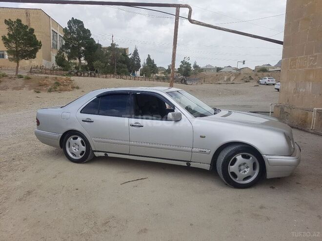 Mercedes E 230 1996, 535,000 km - 2.3 л - Bakı