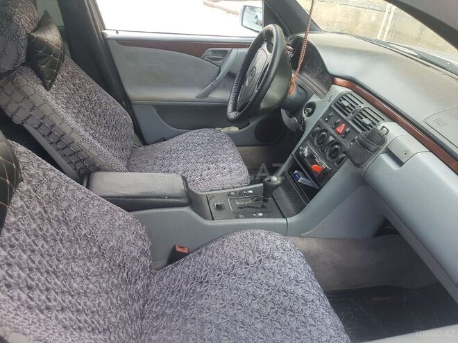Mercedes E 230 1996, 535,000 km - 2.3 л - Bakı