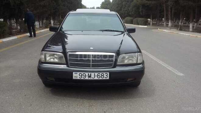 Mercedes C 220 1996, 215,000 km - 2.2 l - Sumqayıt