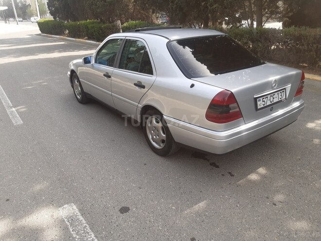 Mercedes C 180 1995, 235,000 km - 1.8 л - Sumqayıt
