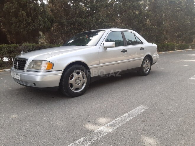 Mercedes C 180 1995, 235,000 km - 1.8 л - Sumqayıt