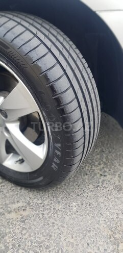 Hyundai i30 2011, 240,000 km - 1.6 л - Bakı