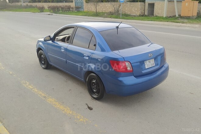 Kia Rio 2008, 385,000 km - 1.4 l - Şamaxı