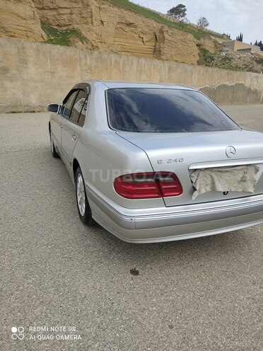 Mercedes E 240 2001, 274,000 km - 2.4 л - Bakı