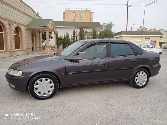 Opel Vectra 1996, 286,475 km - 1.8 l - Bakı
