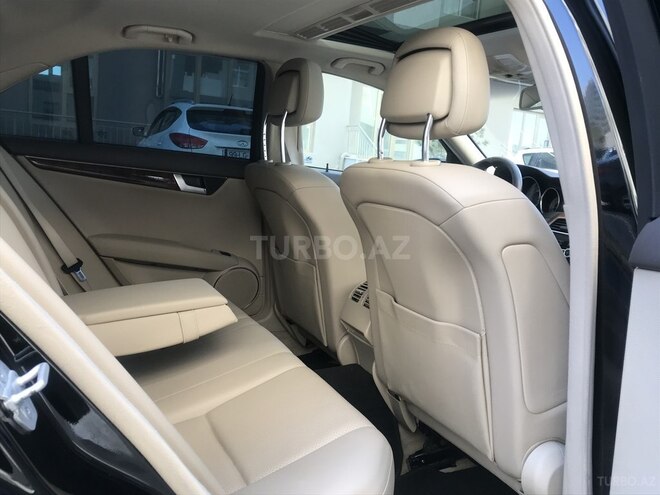 Mercedes C 180 2012, 129,209 km - 1.8 л - Bakı