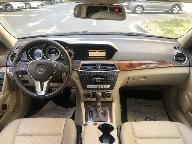 Mercedes C 180 2012, 129,209 km - 1.8 л - Bakı