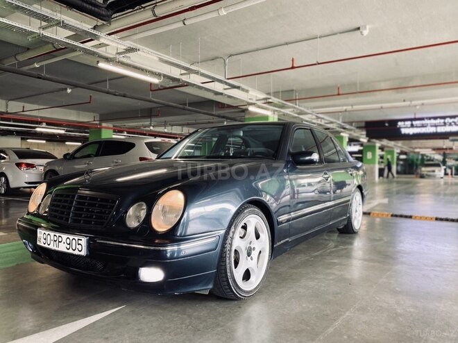 Mercedes E 320 2000, 244,000 km - 3.2 л - Bakı