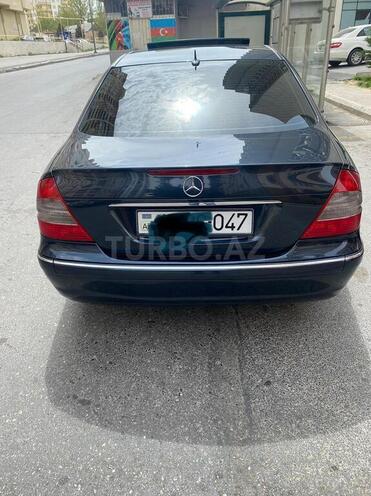 Mercedes E 260 2002, 380,000 km - 2.6 l - Bakı