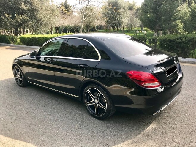 Mercedes C 300 2016, 93,000 km - 2.0 л - Bakı