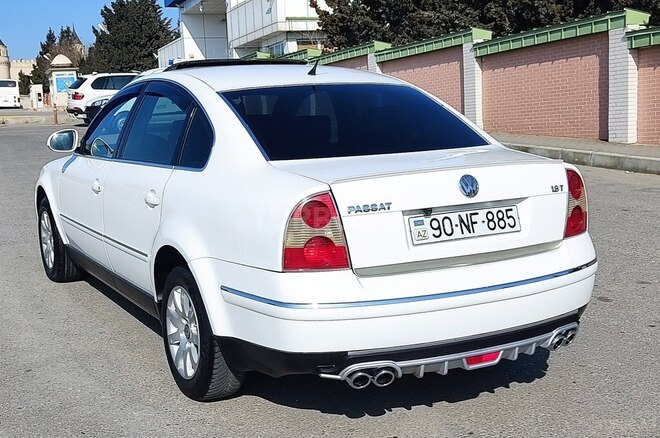 Volkswagen Passat 2004, 274,000 km - 1.8 л - Bakı