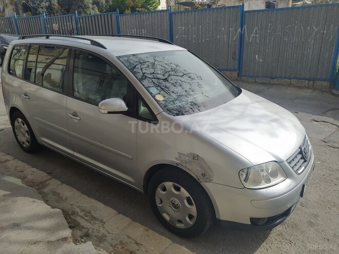 Volkswagen Touran 2005, 320,800 km - 1.6 l - Bakı
