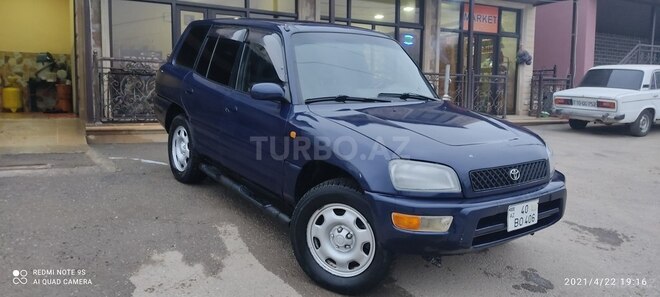 Toyota RAV4 1995, 294,000 km - 2.0 l - Quba