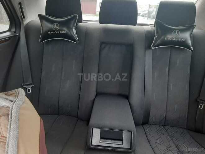 Mercedes E 220 2000, 400,000 km - 2.2 l - Bakı
