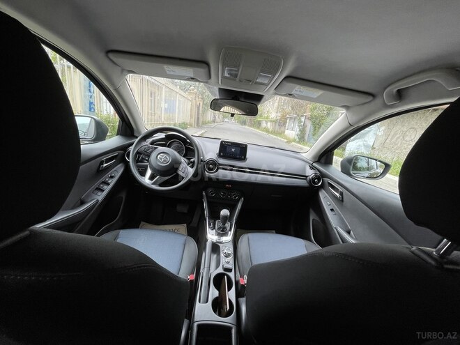 Toyota Yaris 2016, 84,500 km - 1.5 л - Bakı