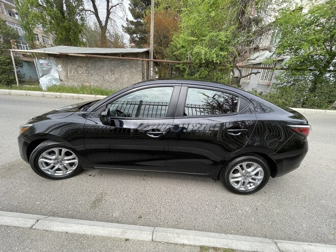 Toyota Yaris 2016, 84,500 km - 1.5 л - Bakı
