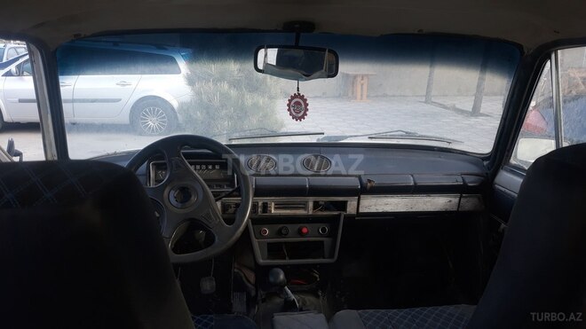LADA (VAZ) 21011 1981, 200,000 km - 1.5 l - Bakı