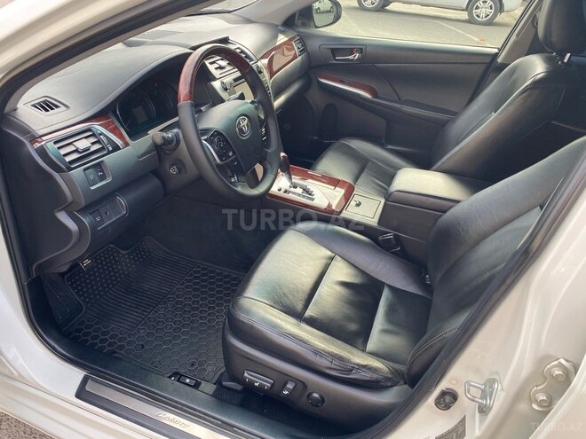Toyota Camry 2012, 136,500 km - 2.5 l - Bakı