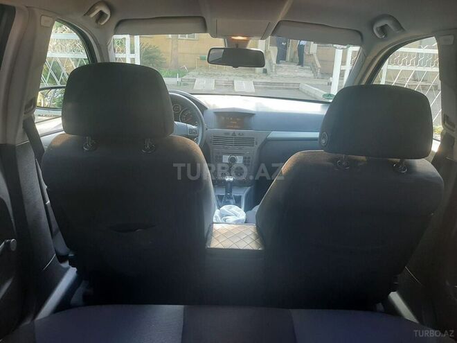 Opel Astra 2006, 197,000 km - 1.4 л - Mingəçevir