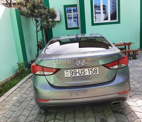 Hyundai Elantra 2015, 118,400 km - 2.0 l - Bakı