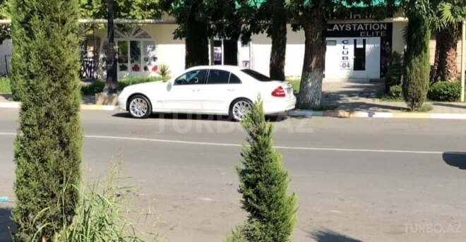 Mercedes E 320 2002, 289,203 km - 3.2 l - Ağcabədi