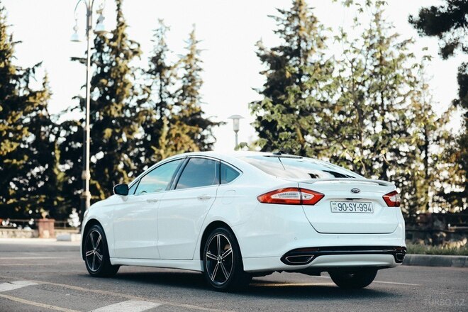 Ford Fusion 2013, 220,000 km - 1.5 l - Qax