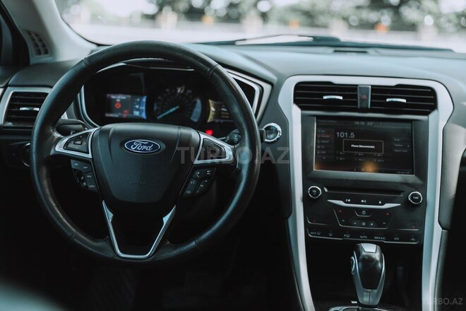 Ford Fusion 2013, 220,000 km - 1.5 l - Qax
