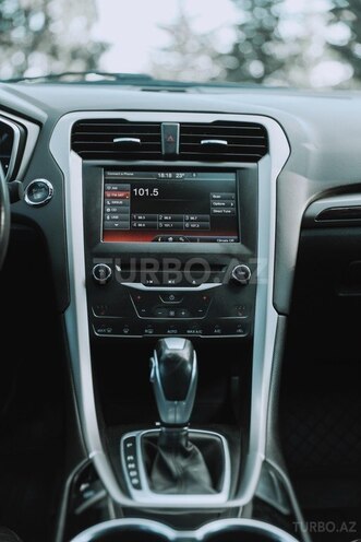 Ford Fusion 2013, 220,000 km - 1.5 l - Qax
