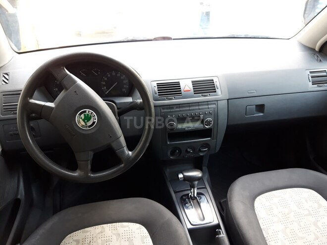 Skoda Fabia 2003, 198,000 km - 1.4 л - Bakı