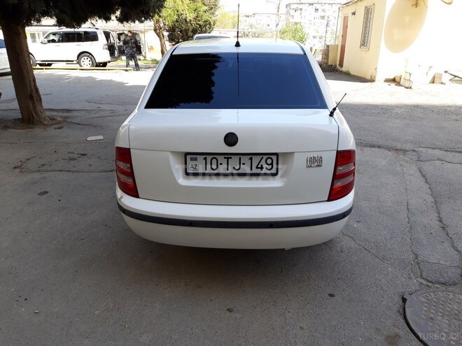 Skoda Fabia 2003, 198,000 km - 1.4 л - Bakı