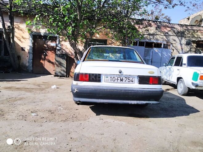 Ford Sierra 1988, 550,000 km - 2.0 l - Bakı
