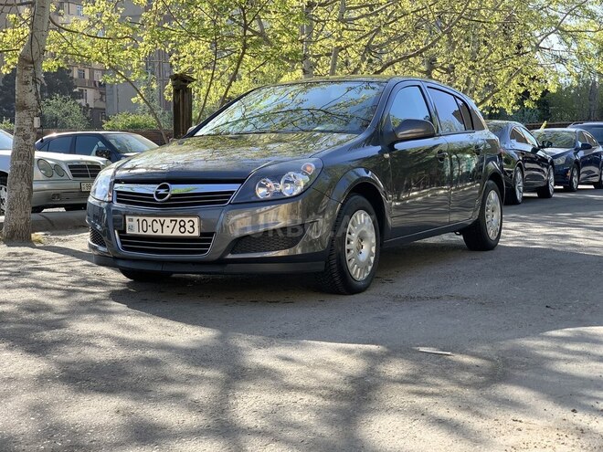 Opel Astra 2009, 121,456 km - 1.4 l - Bakı