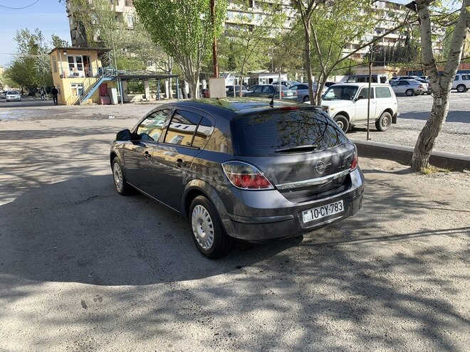 Opel Astra 2009, 121,456 km - 1.4 l - Bakı