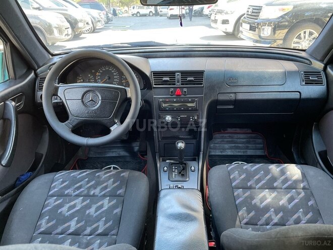 Mercedes C 180 1997, 380,000 km - 1.8 l - Bakı