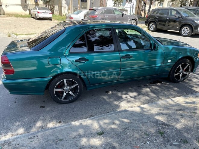 Mercedes C 180 1997, 380,000 km - 1.8 l - Bakı