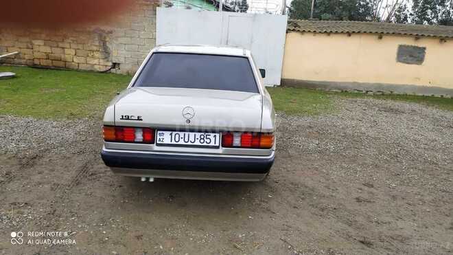 Mercedes 190 1991, 300,000 km - 2.6 l - Bakı