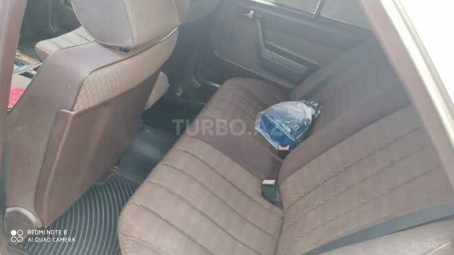 Mercedes 190 1991, 300,000 km - 2.6 l - Bakı