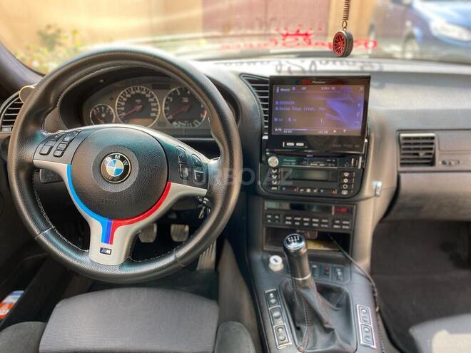 BMW 328 1992, 280,000 km - 2.8 l - Bakı