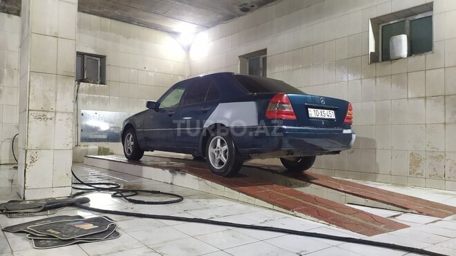 Mercedes C 220 1995, 400,000 km - 2.2 l - Bakı