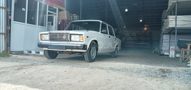 LADA (VAZ) 2107 2011, 20,800 km - 1.6 л - Masallı