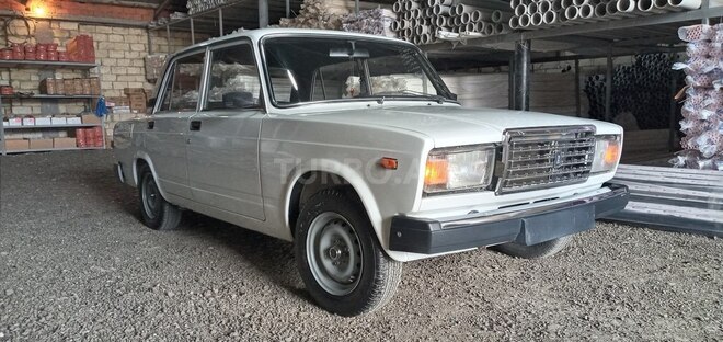 LADA (VAZ) 2107 2011, 20,800 km - 1.6 л - Masallı