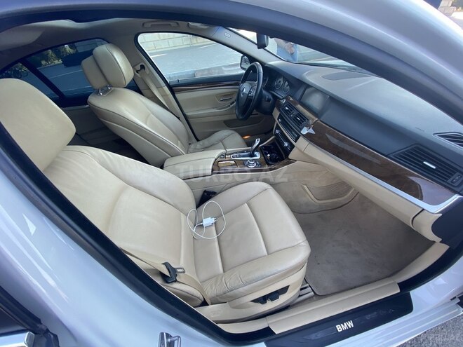 BMW 528 2012, 245,000 km - 2.0 l - Gəncə