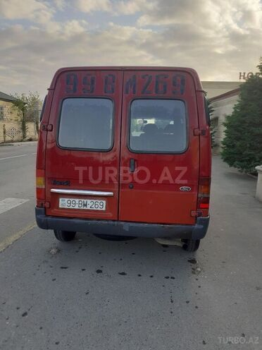 Ford Transit 1999, 578,000 km - 2.5 l - Füzuli