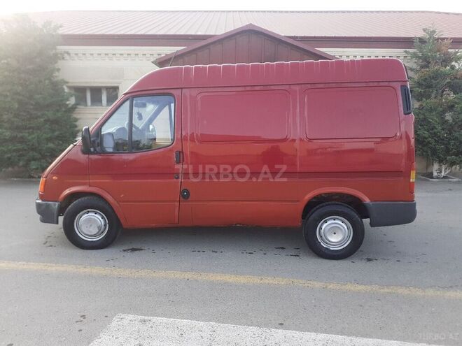 Ford Transit 1999, 578,000 km - 2.5 l - Füzuli