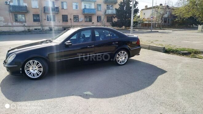 Mercedes E 270 2002, 328,000 km - 2.7 л - Bakı