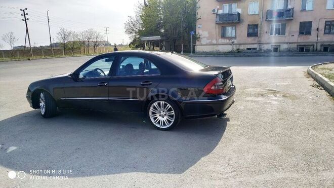 Mercedes E 270 2002, 328,000 km - 2.7 л - Bakı