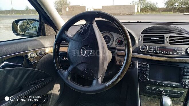 Mercedes E 270 2002, 328,000 km - 2.7 л - Bakı