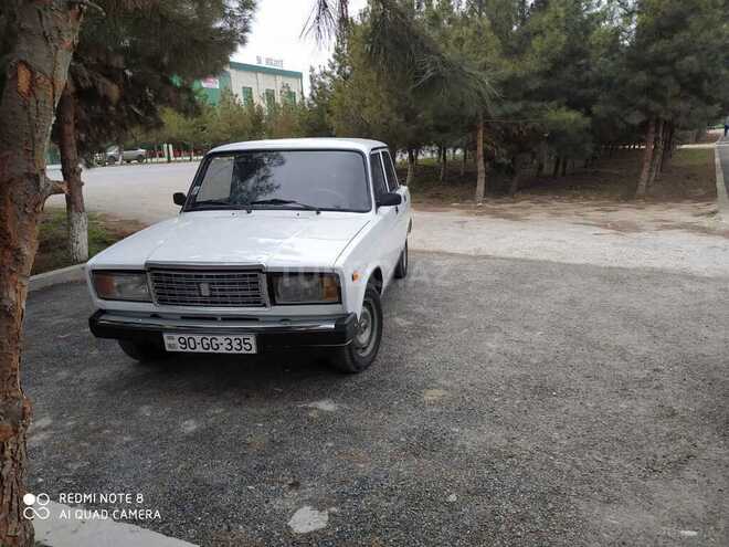 LADA (VAZ) 2107 2007, 245,689 km - 1.6 l - Salyan