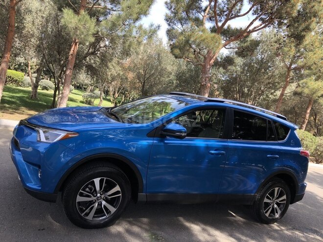 Toyota RAV4 2018, 56,000 km - 2.5 l - Bakı