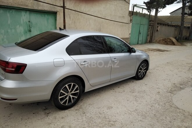 Volkswagen Jetta 2015, 130,357 km - 1.4 л - Bakı